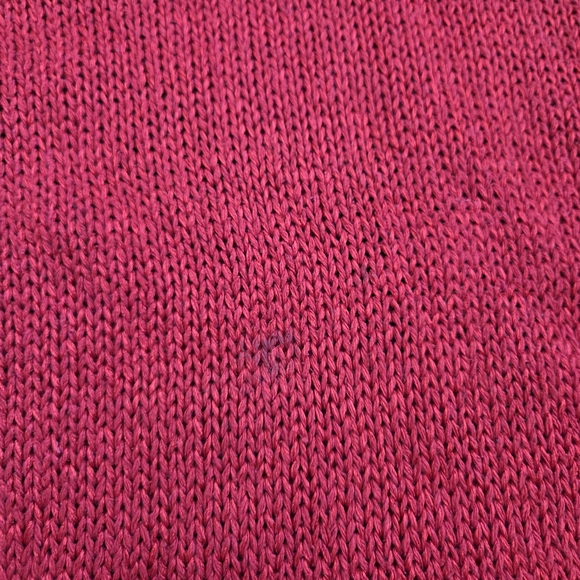 Red Geometric Sweater - Picture 15 of 15